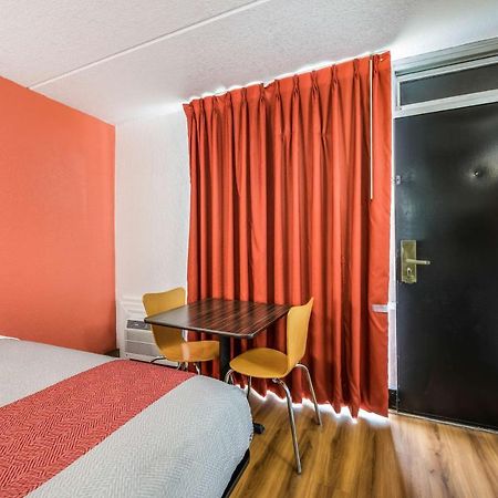 Motel 6-Henderson, Tx Extérieur photo