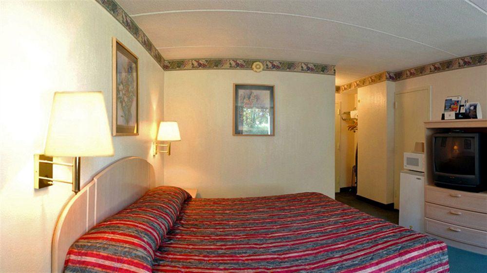 Motel 6-Henderson, Tx Extérieur photo